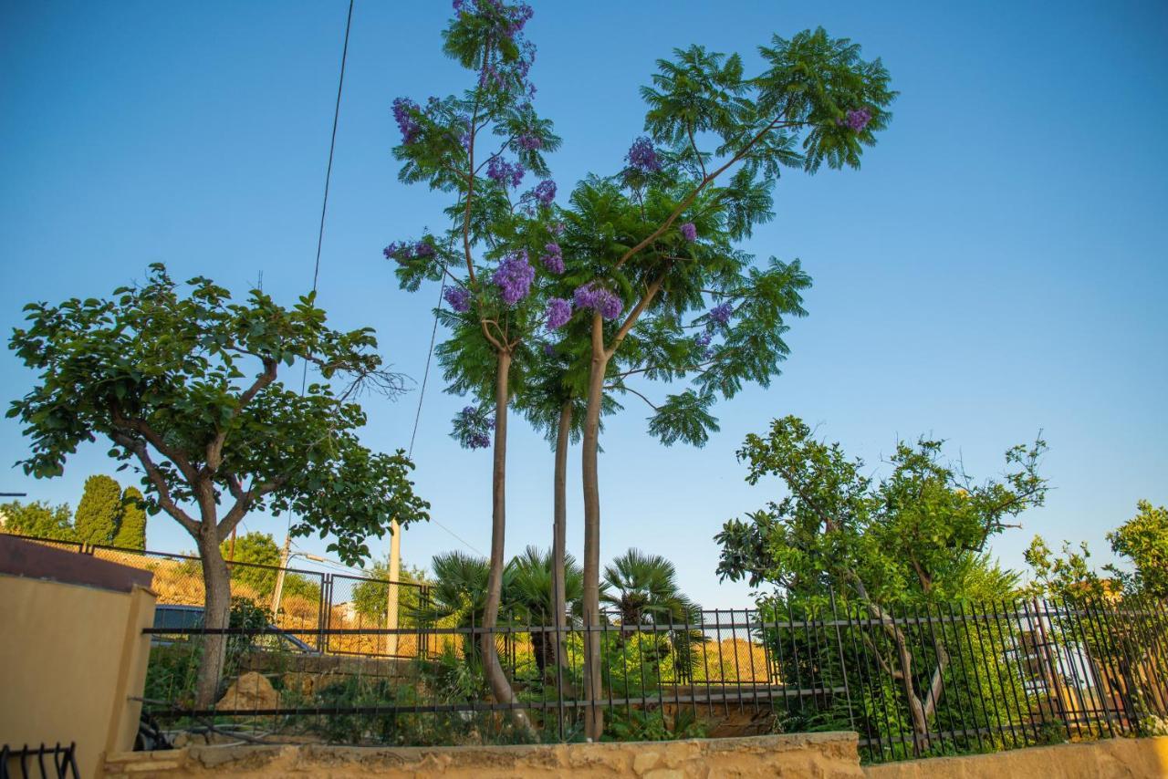 A Casa Di Mammi Nella Valle Dei Templi Agrigento Luaran gambar